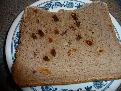 Gluten-free-raisin-cinnamon-bread